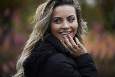 Portrait of a smiling young woman