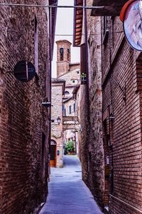 Narrow alley in city