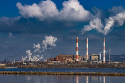 Buildings in city against sky