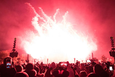 Over-expose lightning firework at disneyland paris