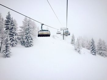 Overhead cable car in winter