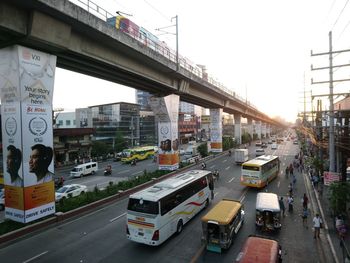 Traffic on road in city