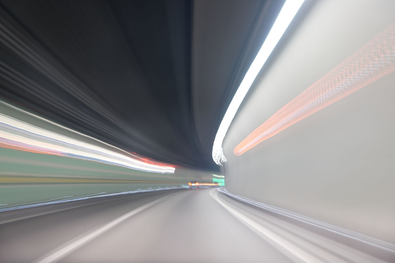 LIGHT TRAILS ON ILLUMINATED CEILING OF CAR