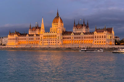 Hungarian parliament in the evening, budapest