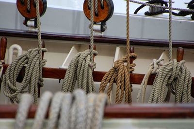 Rigging in boat