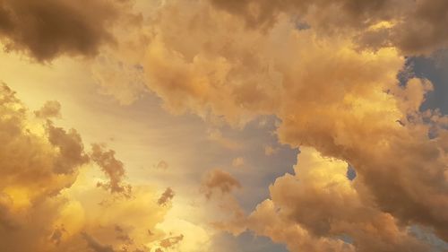 Low angle view of clouds in sky