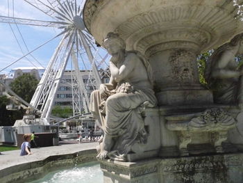 Statue of liberty against sky