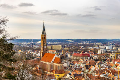 Buildings in city