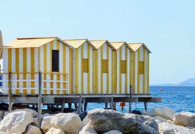Changing huts on the coast of sorrento 