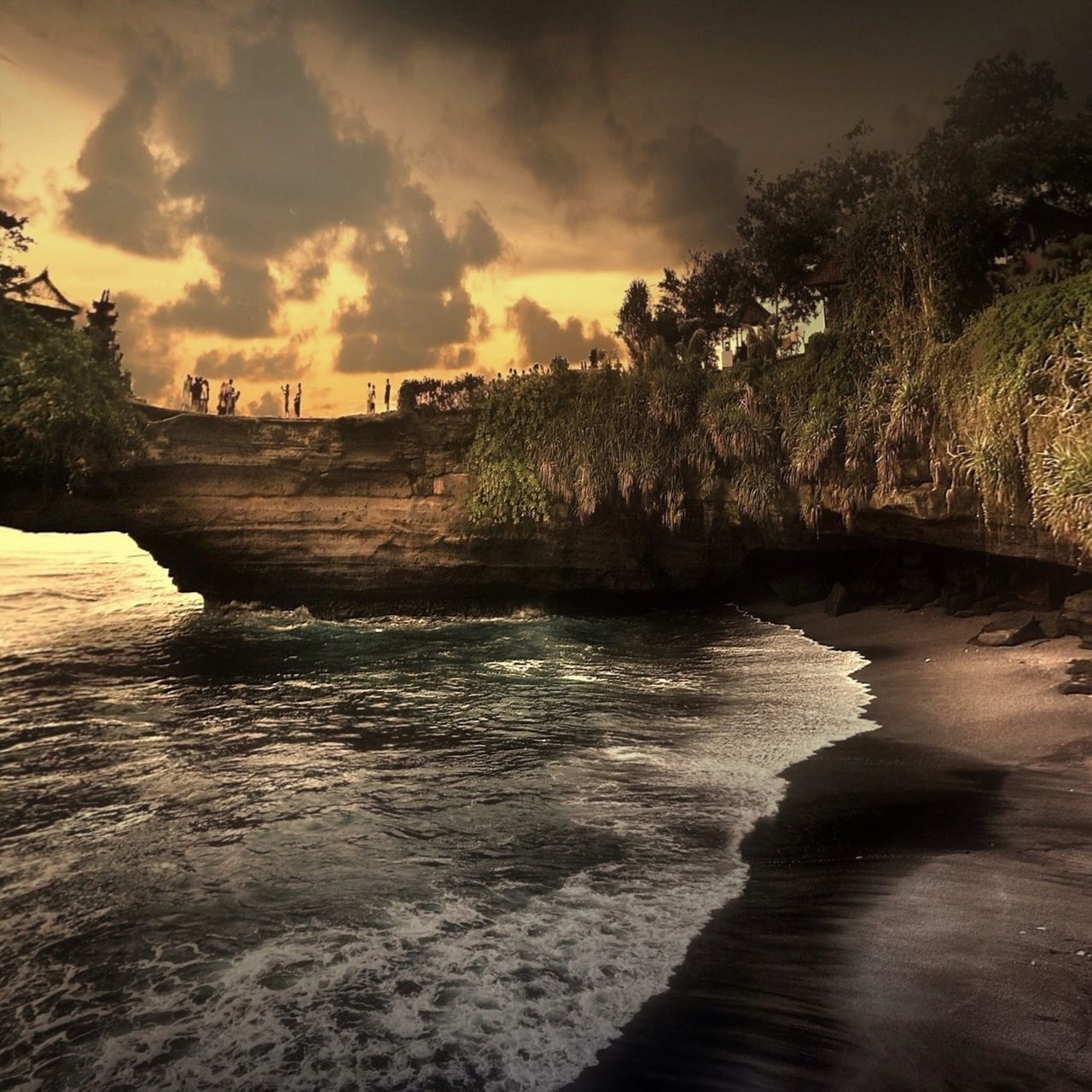 water, sunset, sky, tranquil scene, scenics, tranquility, beauty in nature, cloud - sky, sea, nature, tree, beach, idyllic, reflection, cloud, rock - object, shore, cloudy, waterfront, silhouette