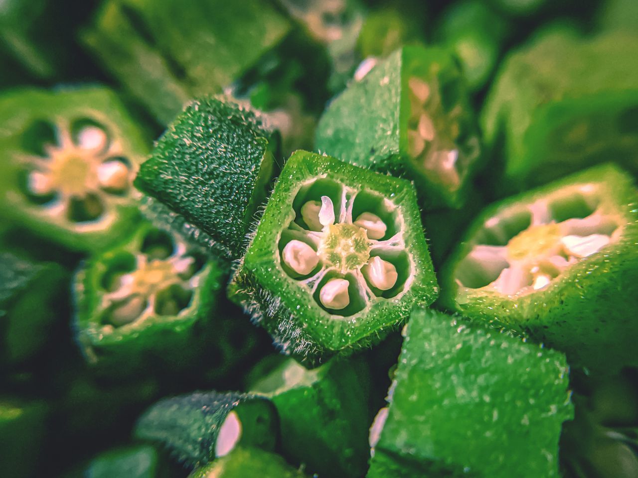 green, nature, macro photography, plant, flower, close-up, leaf, plant part, food and drink, freshness, growth, no people, food, beauty in nature, healthy eating, vegetable, selective focus, outdoors, day, flowering plant