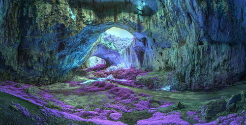 Rock formations in cave