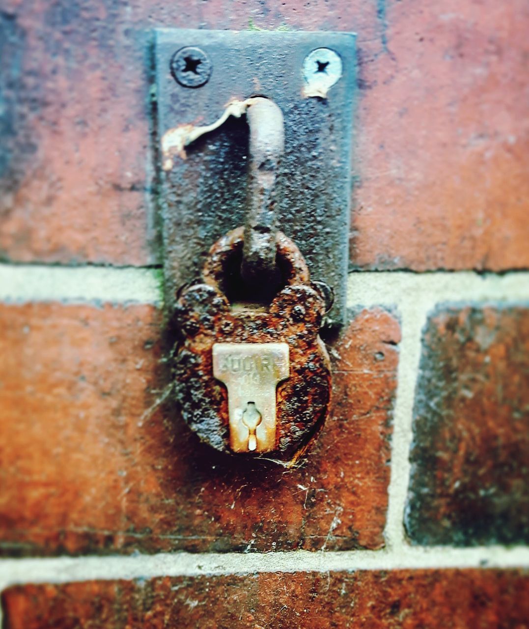 CLOSE-UP OF METAL DOOR