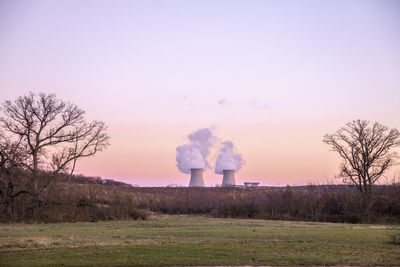 Nuclear power plant in rural illinois in an autumn landscape.