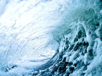 Strong waves splashing at beach