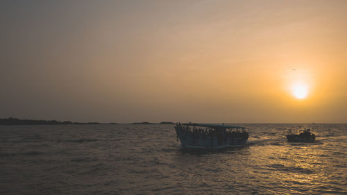 Sunset at malpe beach walk 