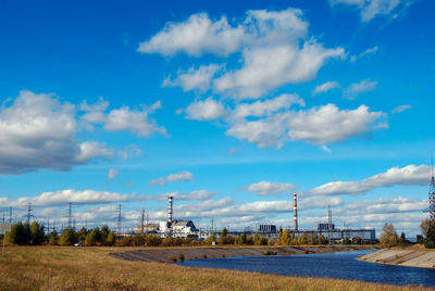 The number 4 reactor at the chernobyl nuclear plant at exploded on 26th april 1986