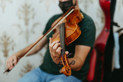 Man playing guitar