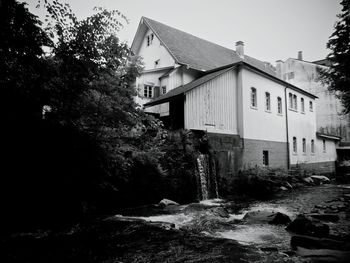 Houses in a row