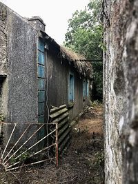 Abandoned building against sky