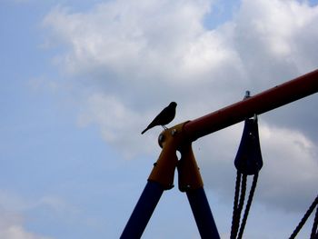 Low angle view of cloudy sky