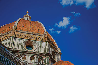 Dome of renaissance cathedral of santa maria del fiore in florence, italy.