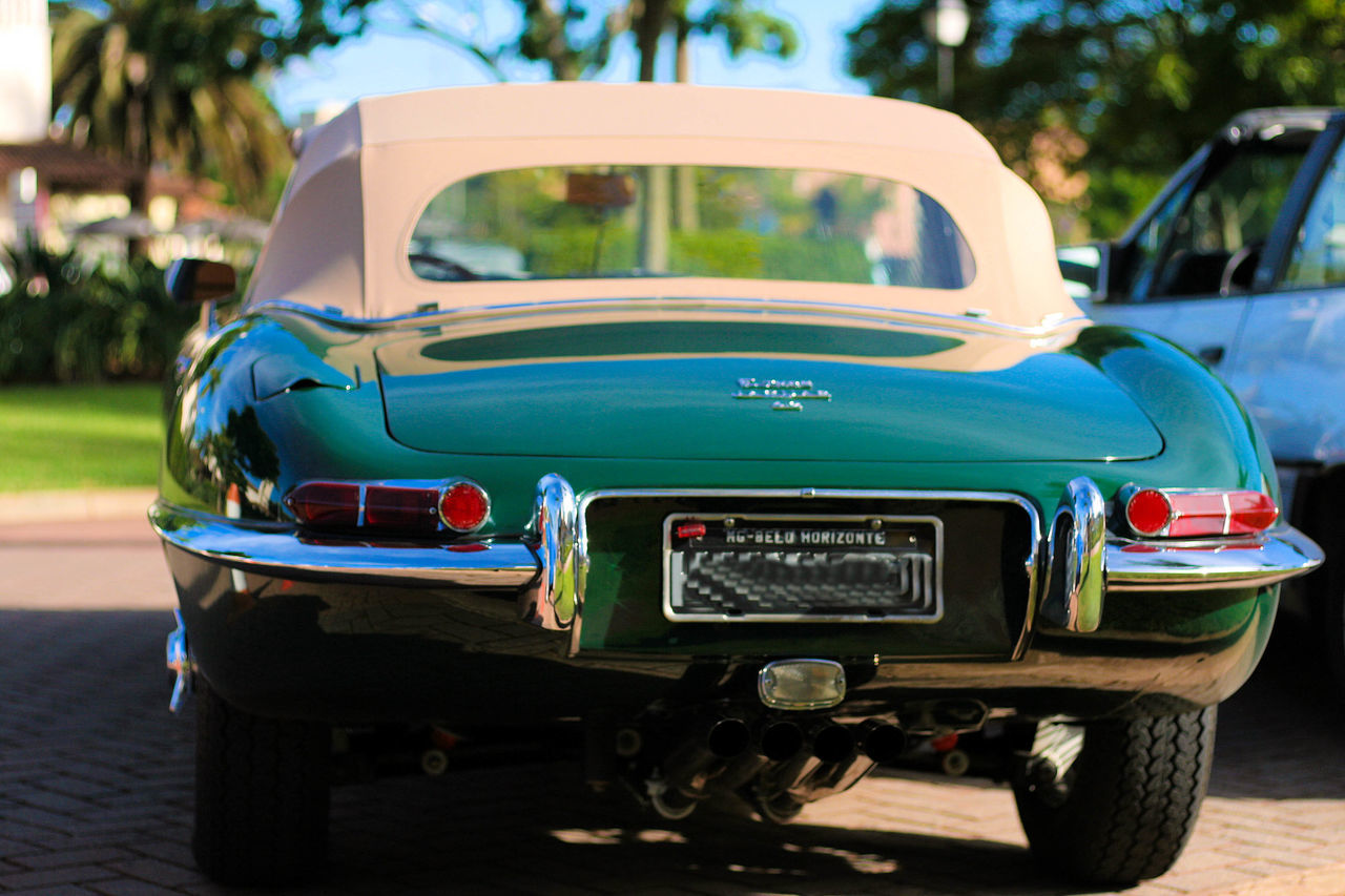 car, transportation, old-fashioned, outdoors, collector's car, day, close-up, no people