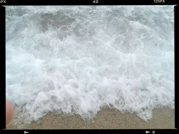 Waves splashing in sea