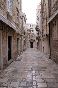 Narrow street inside dubrovnik old town, croatia