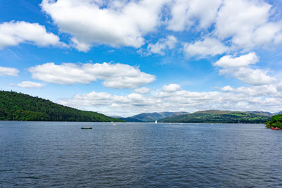 Landscape of lake windermere at lake district national park in united kingdom