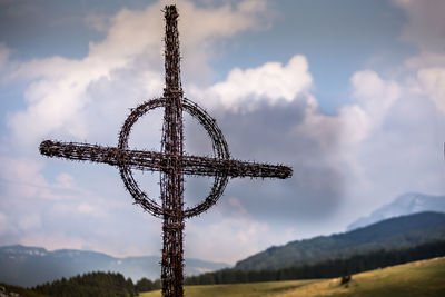 Barbed wire cross, built in memory of soldiers fallen during the wwi