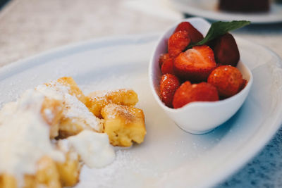 Close-up of fruits in bowl