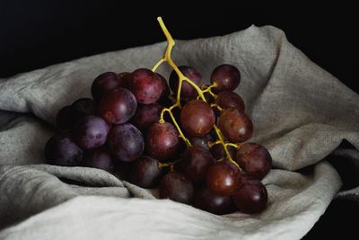 Close-up of grapes