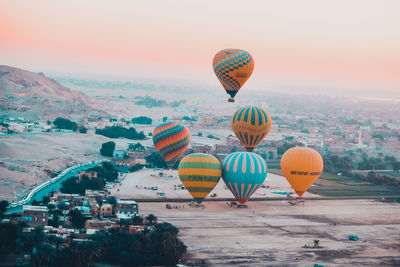 hot air balloon