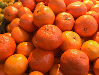 Full frame shot of oranges