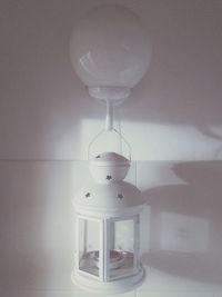 Illuminated electric lamp