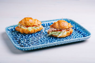 Close-up of bread in plate on table