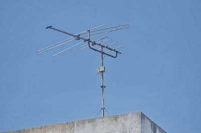 television antenna