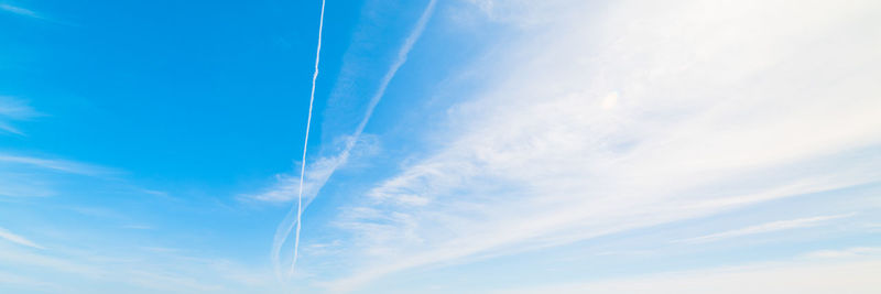 Low angle view of vapor trail in sky