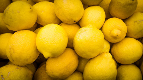 Full frame shot of oranges