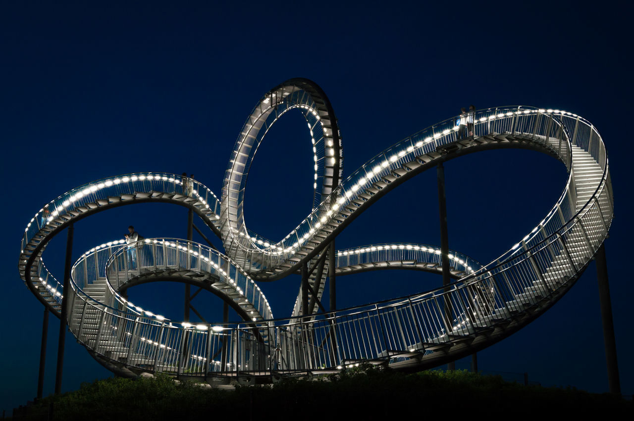 Tiger and turtle
