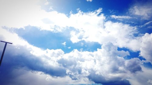 Low angle view of cloudy sky