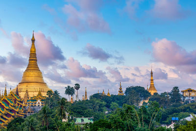 Shwedagon pagoda, yangon, myanmar.