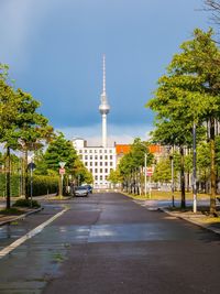 Road leading towards fernsehturm in berlin