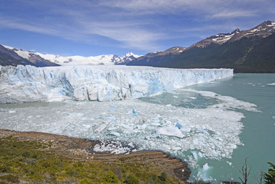 Perito moreno glacier in the sun in los glaciares national park in argentina