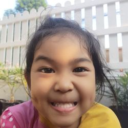 Portrait of smiling girl
