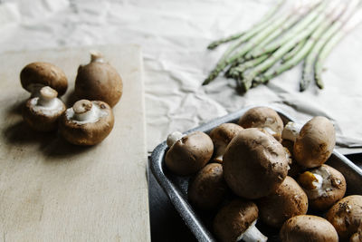 Royal champignons and asparagus prepared for cooking