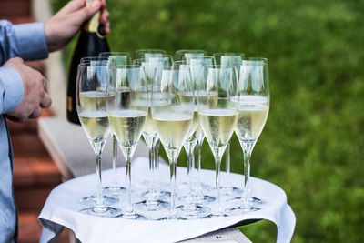 Champagne flutes in tray