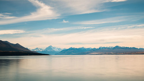 Panoramic view of lake pukaki with southern alps in the distance, south island.