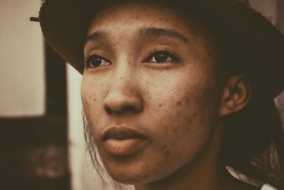 Close-up of thoughtful woman 